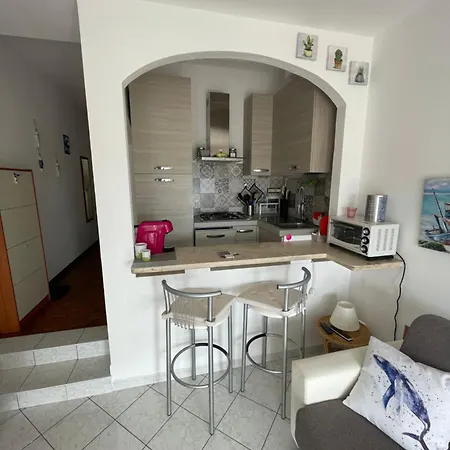 La Casina Di Cice Apartment *